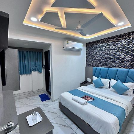 Hotel The Pacific Ahmedabad Airport 外观 照片